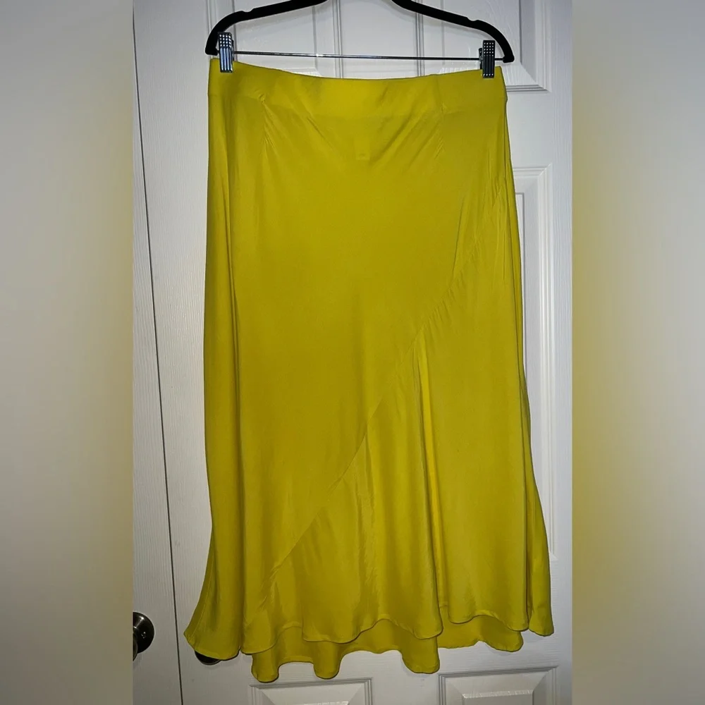 ☀️ NWT! Yellow Skirt